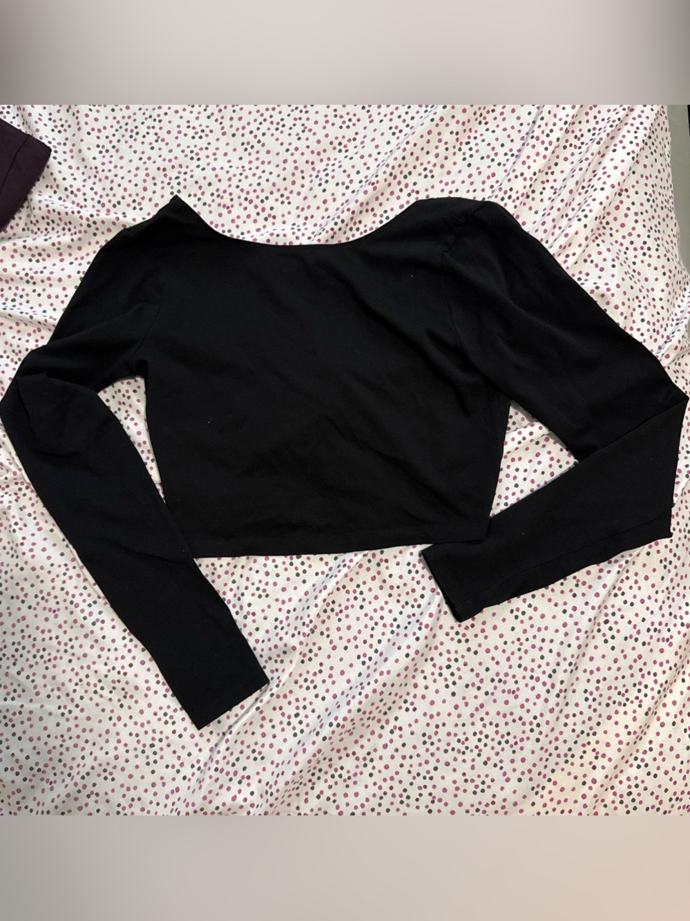 Hollister Black Long Sleeve Cropped Top